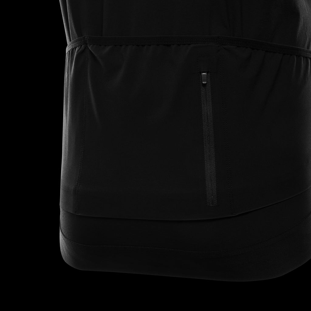 gravel cycling jacket hidden pocket black