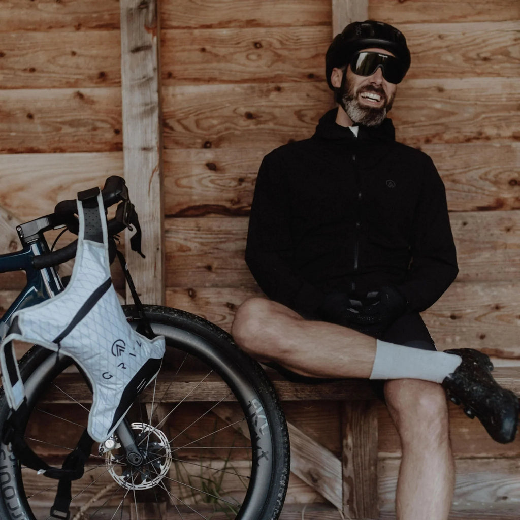 Gravel Jacket black front | Grvl