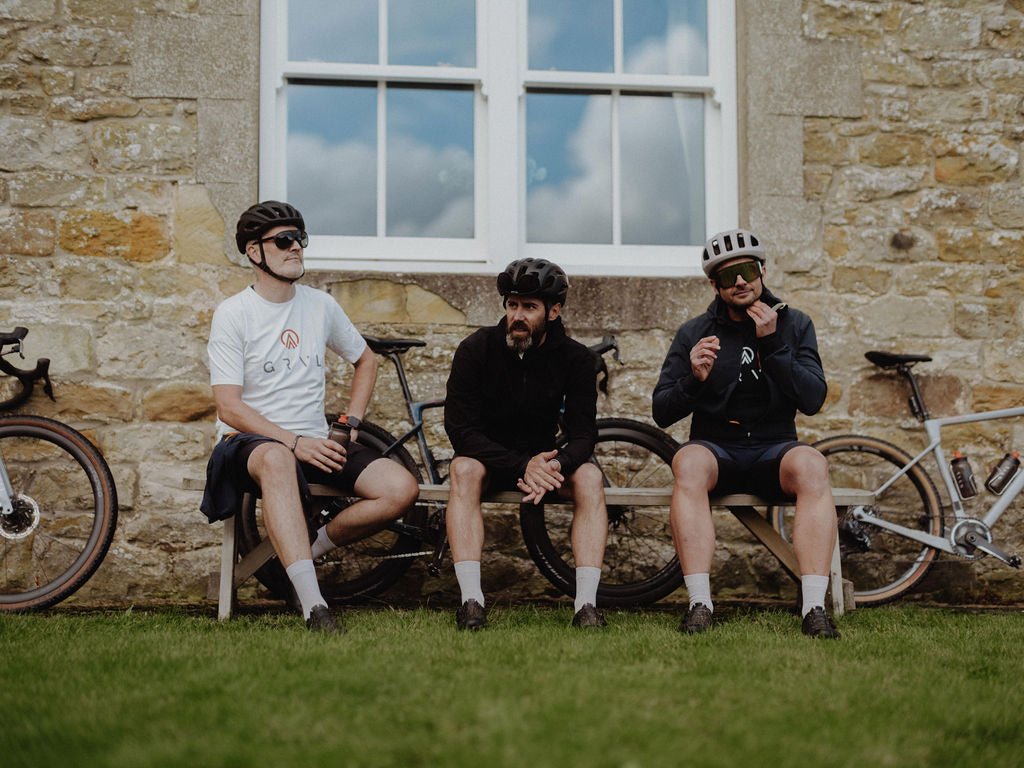 Gravel shirt white gravel cyclist | GRvl