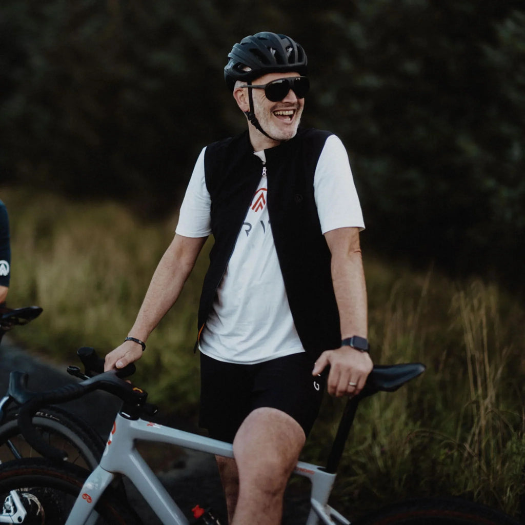 bike gilet black on bike | grvl
