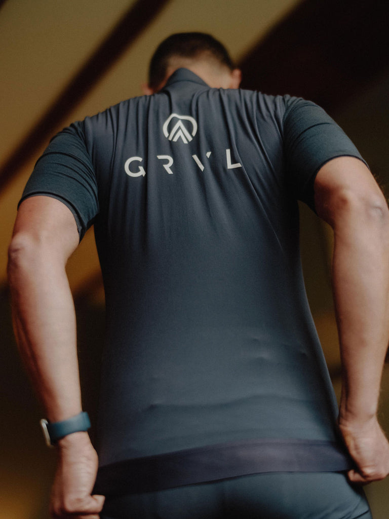 bike gilet navy silicon hem | grvl