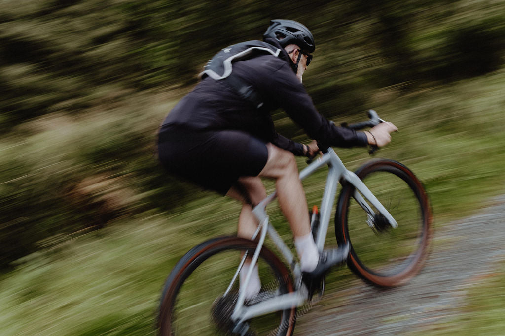 gravel jacket reflective detailing navy gravel cyclist | Grvl