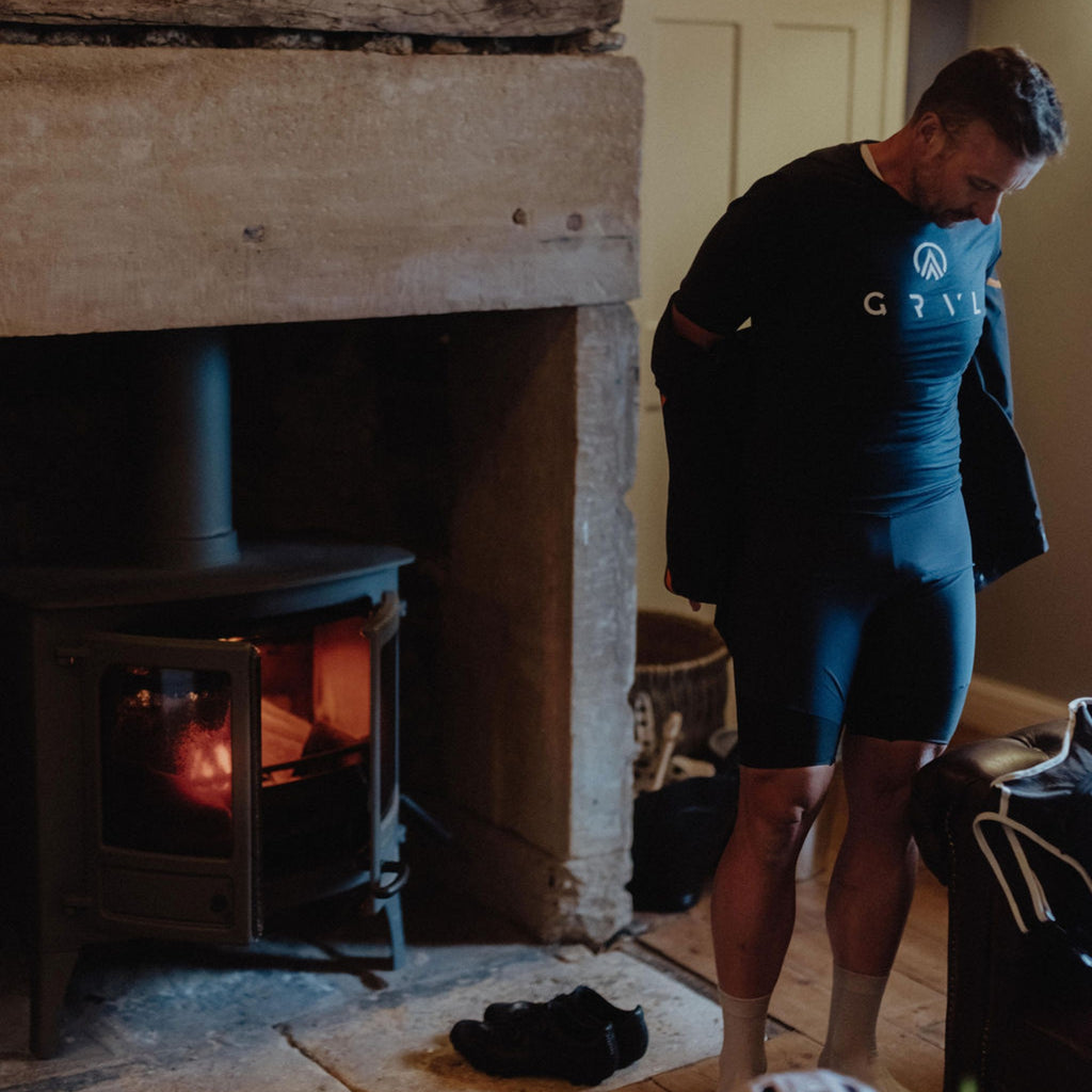 merino wool t shirt navy gravel cyclist | grvl